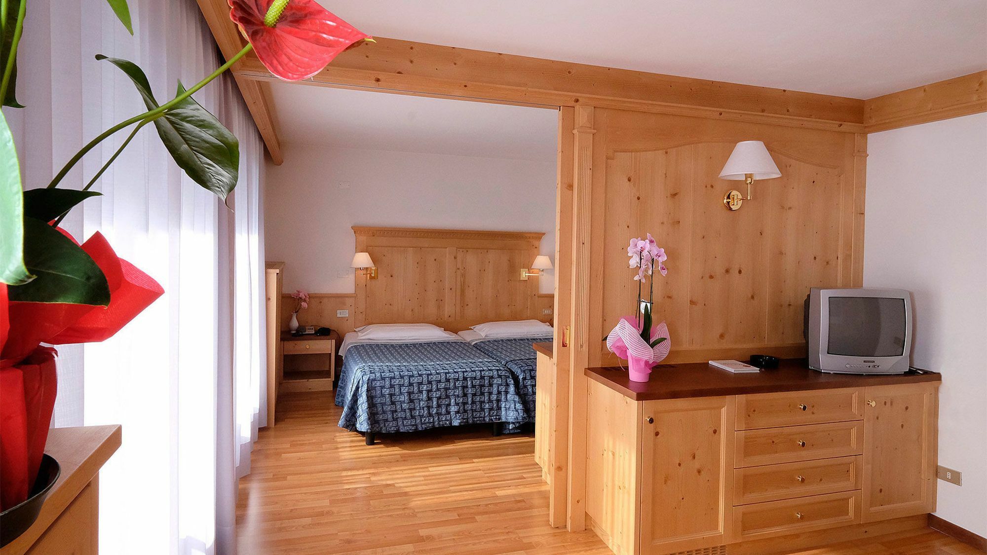Lake&Nature Hotel Gloria Molveno Kültér fotó